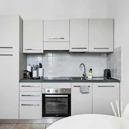 Apartment Limehome Via Dei Reti Rome