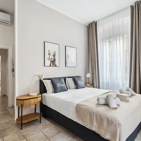 Limehome Via Dei Reti Apartment