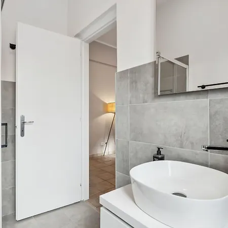 Apartament Limehome Via Dei Reti *